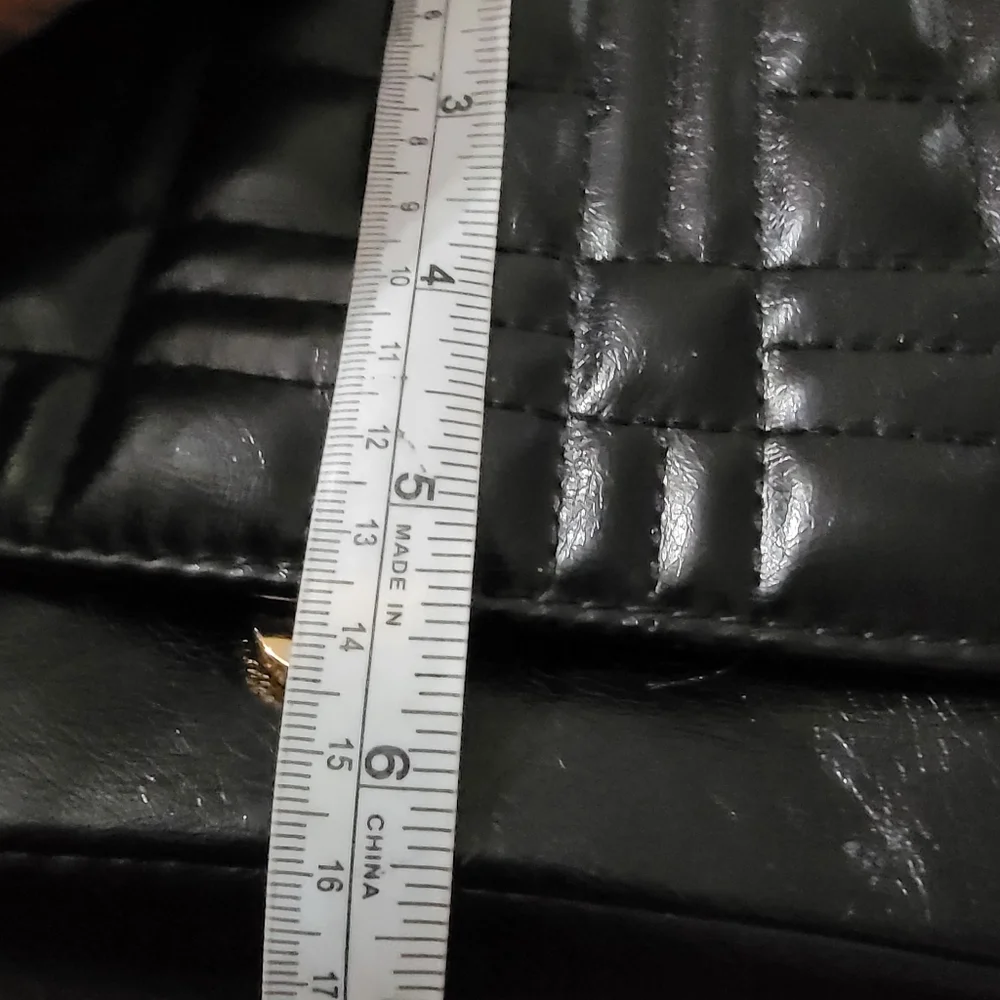Like Dreams black faux leather purse Crossbody ‎ Quilted pattern tortoise strap